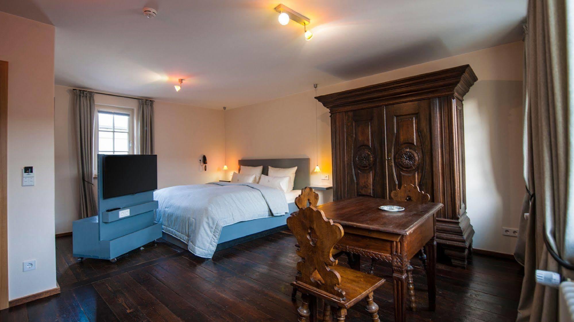 Romantik Hotel Meisenheimer Hof מראה חיצוני תמונה