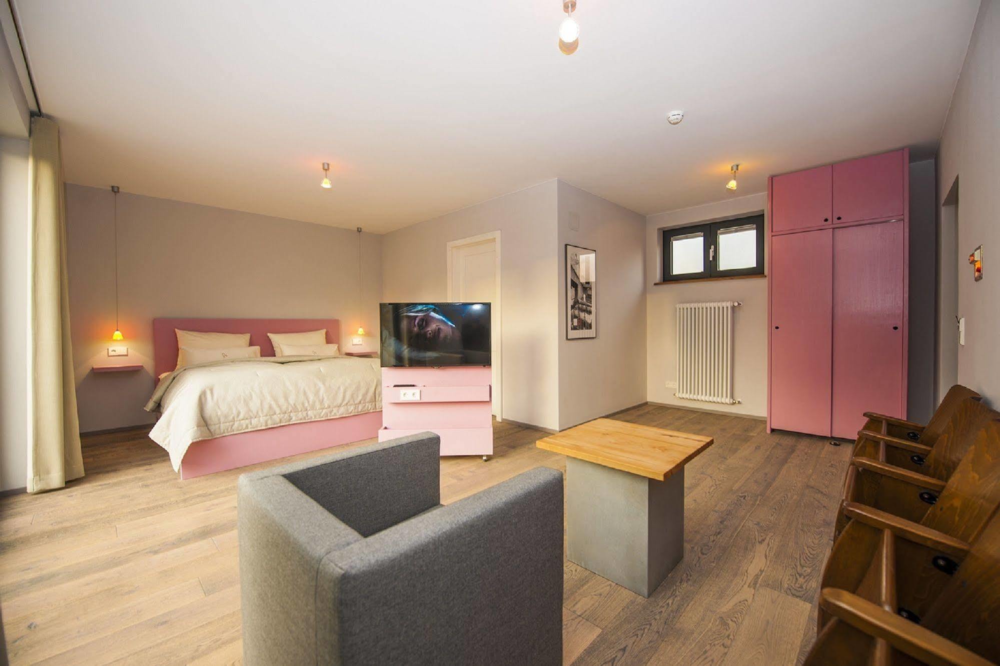 Romantik Hotel Meisenheimer Hof מראה חיצוני תמונה